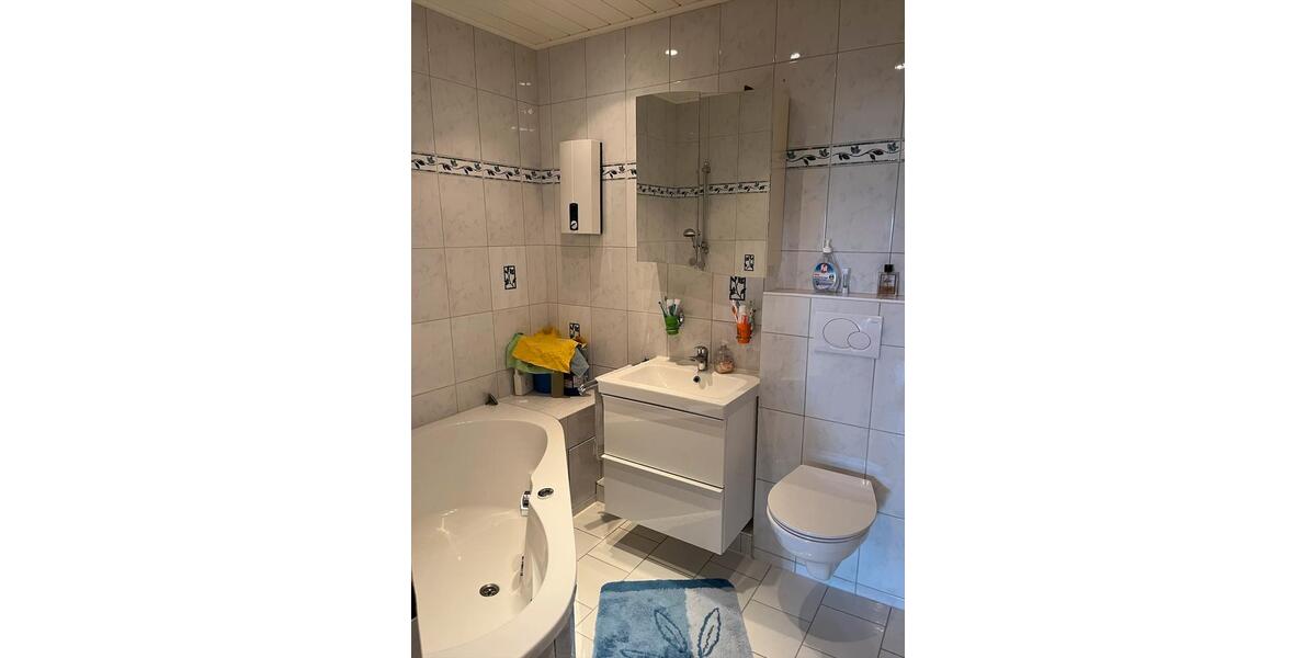 Etagenwohnung Salzgitter - 4 Zimmer, 87 m&sup2;, 850&euro; | Angebot:26300745