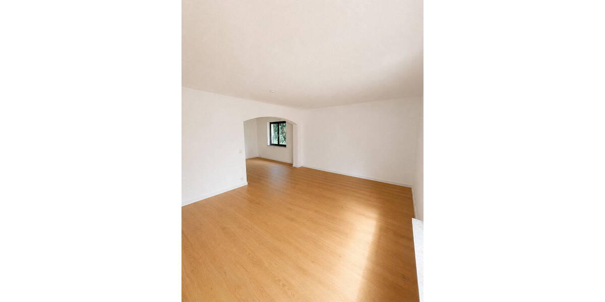 Etagenwohnung Wackernheim Wackernheim - 3 Zimmer, 115 m&sup2;, 1.650&euro; | Angebot:26794410