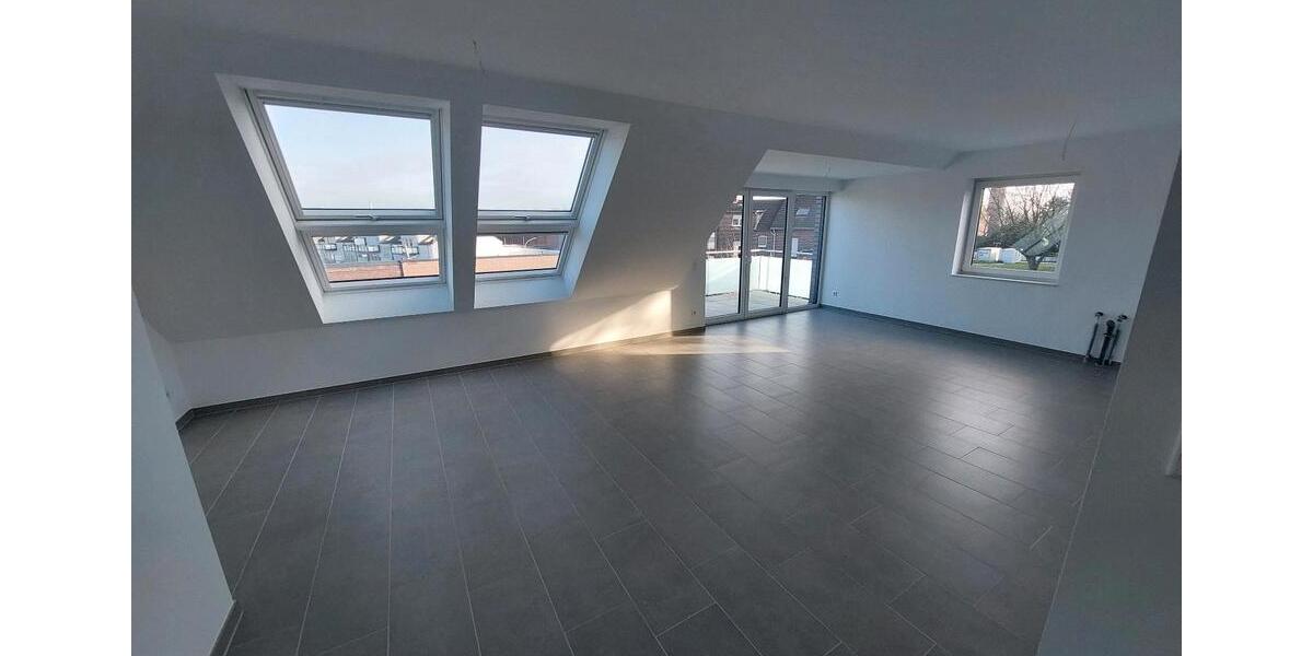 moderne Dachgeschosswohnung 99 qm in Stadtrandlage 3 zimmer