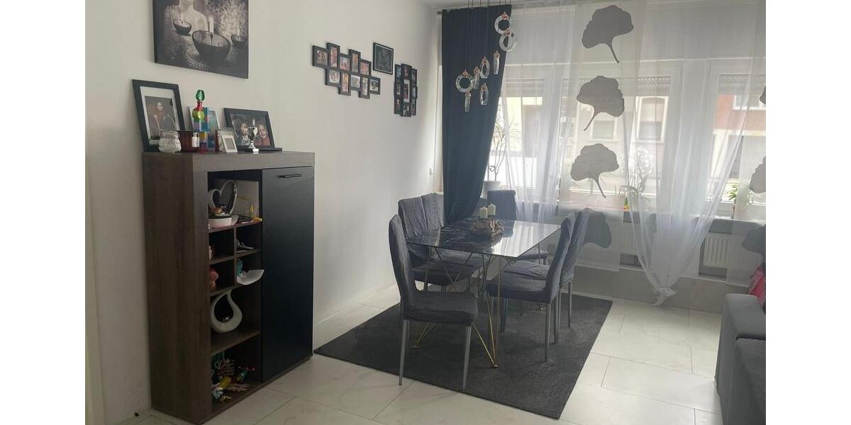 Erdgeschoßwohnung Düren - 4 Zimmer, 105 m&sup2;, 1.450&euro; | Angebot:26248854