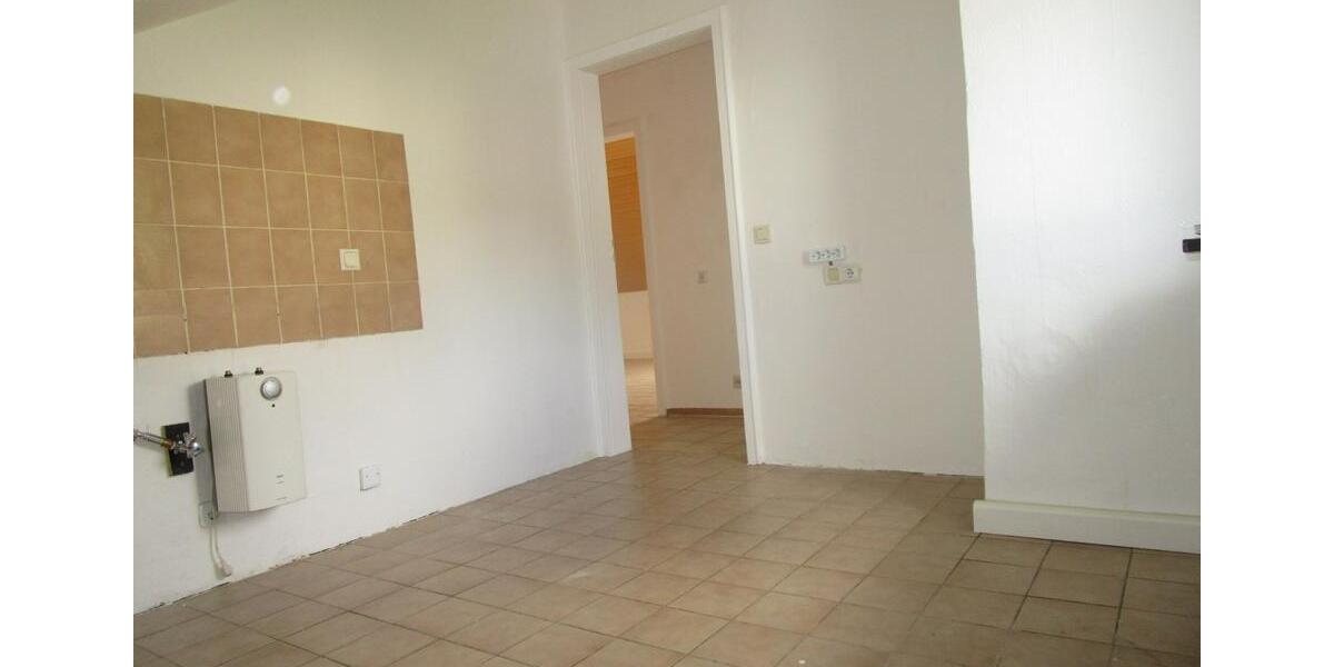 Dachgeschoßwohnung Weinheim - 3 Zimmer, 75 m&sup2;, 900&euro; | Angebot:25920949