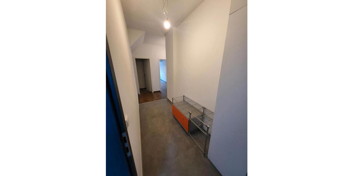 Erdgeschoßwohnung Calw - 3 Zimmer, 90 m&sup2;, 1.450&euro; | Angebot:24682164