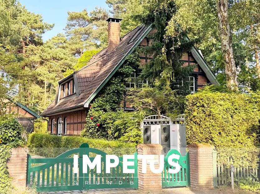 Haus zum Mieten in Kleinmachnow 3.000 € 249 m²