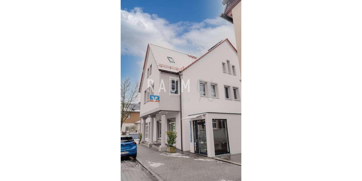 Dachgeschoßwohnung Ebensfeld - 3 Zimmer, 57 m&sup2;, 680&euro; | Angebot:25145333