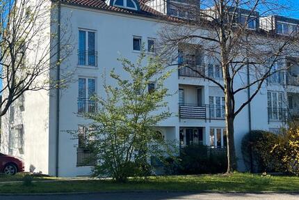 Wohnung Fellbach Oeffingen - 4 Zimmer, 90 m&sup2;, 1.300&euro; | Angebot:26130840