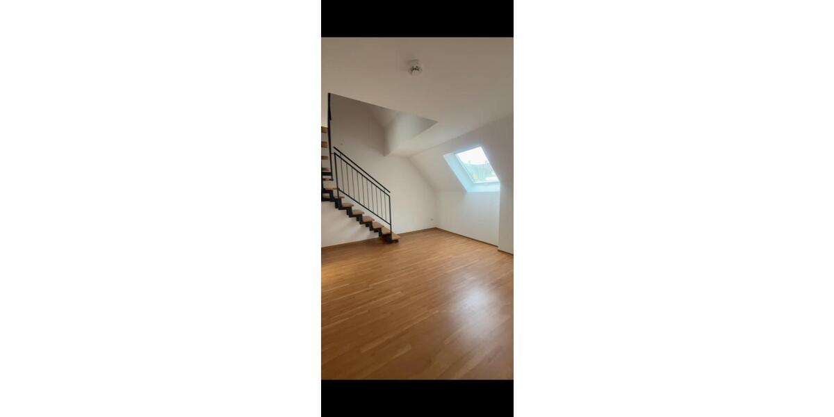 Maisonetten Wohnung mit offener Galerie. 2 zimmer