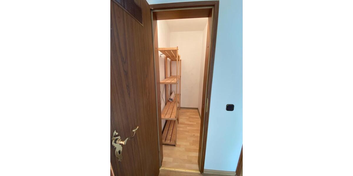 Etagenwohnung Hochheim am Main - 1 Zimmer, 65 m&sup2;, 1.030&euro; | Angebot:25933541