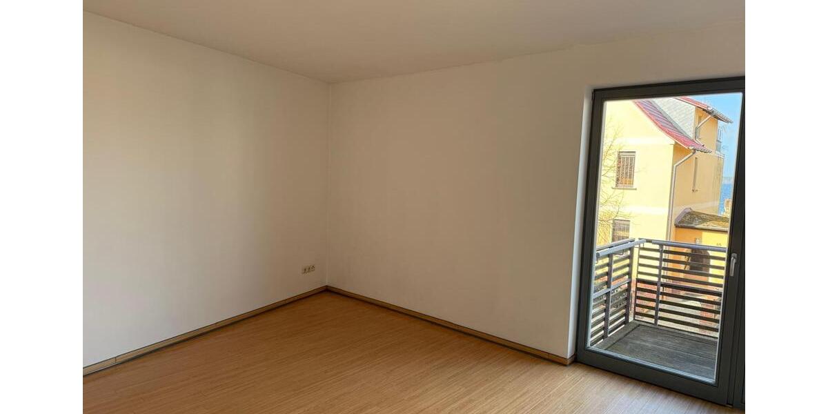 Etagenwohnung Waren (Müritz) - 2 Zimmer, 52 m&sup2;, 570&euro; | Angebot:25963476