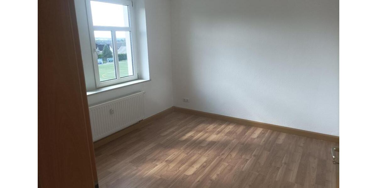 Etagenwohnung Ebersbach-Neugersdorf Neugersdorf - 2 Zimmer, 50 m&sup2;, 250&euro; | Angebot:26646092