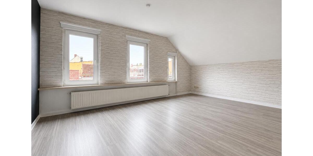 Dachgeschoßwohnung Wilhelmshaven - 2 Zimmer, 46 m&sup2;, 400&euro; | Angebot:26660330