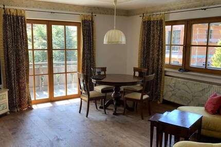 Wohnung Garmisch-Partenkirchen Partenkirchen - 3 Zimmer, 87 m&sup2;, 1.200&euro; | Angebot:26176411