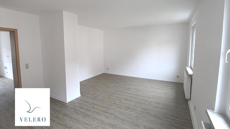 Sparen Sie mit uns! 3 Zimmer in der 1 Etage möchten bewohnt werden