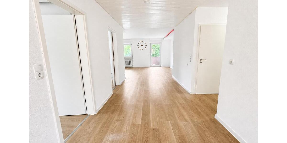 Etagenwohnung Walheim - 4 Zimmer, 92 m&sup2;, 1.650&euro; | Angebot:26448463