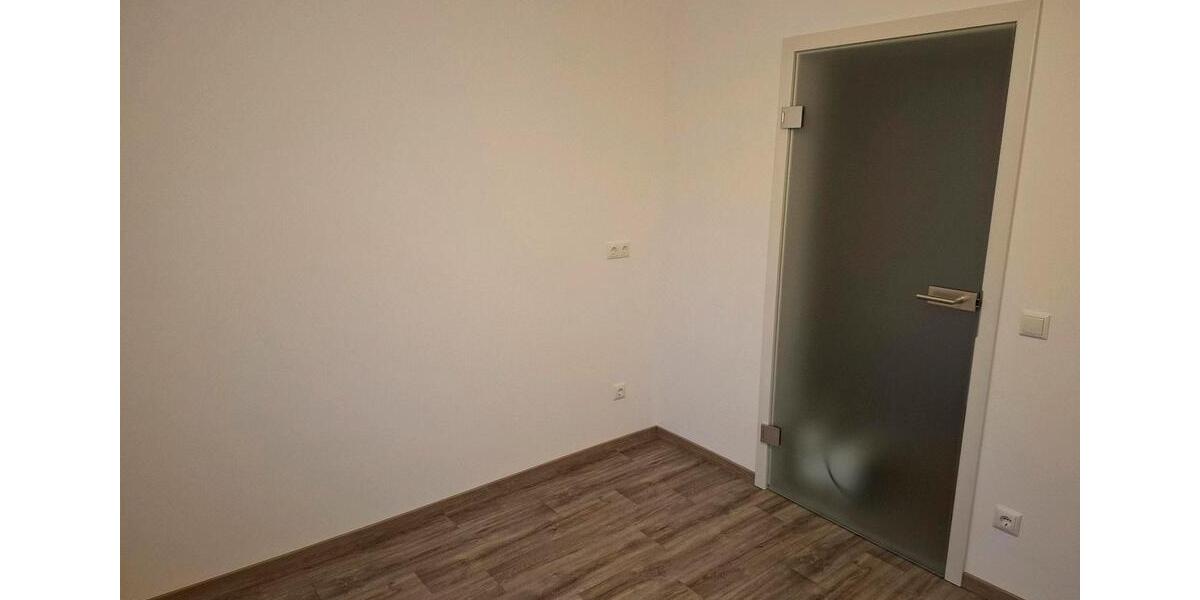 Etagenwohnung Allersberg Eismannsdorf - 3 Zimmer, 86 m&sup2;, 900&euro; | Angebot:24755475