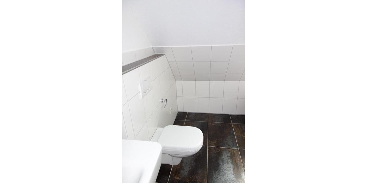 Dachgeschoßwohnung Bremervörde - 3 Zimmer, 99 m&sup2;, 700&euro; | Angebot:26612166