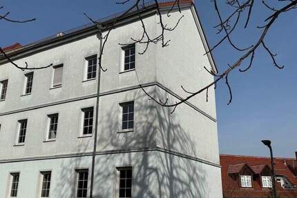 Wohnung Gotha - 3 Zimmer, 94 m&sup2;, 658&euro; | Angebot:25819638