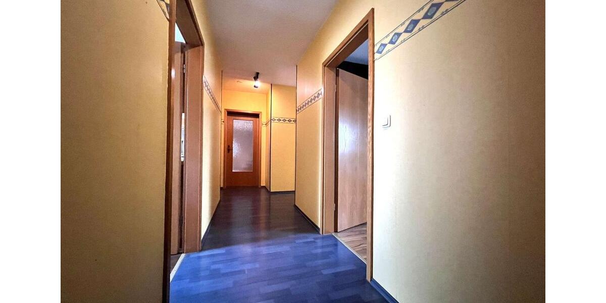 Dachgeschoßwohnung Fredenbeck - 4 Zimmer, 131 m&sup2;, 800&euro; | Angebot:24874603