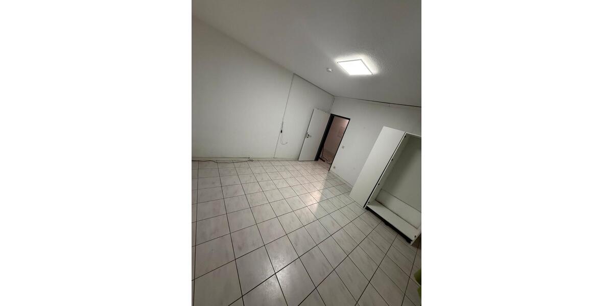 Etagenwohnung Höxter - 4 Zimmer, 100 m&sup2;, 960&euro; | Angebot:26490870