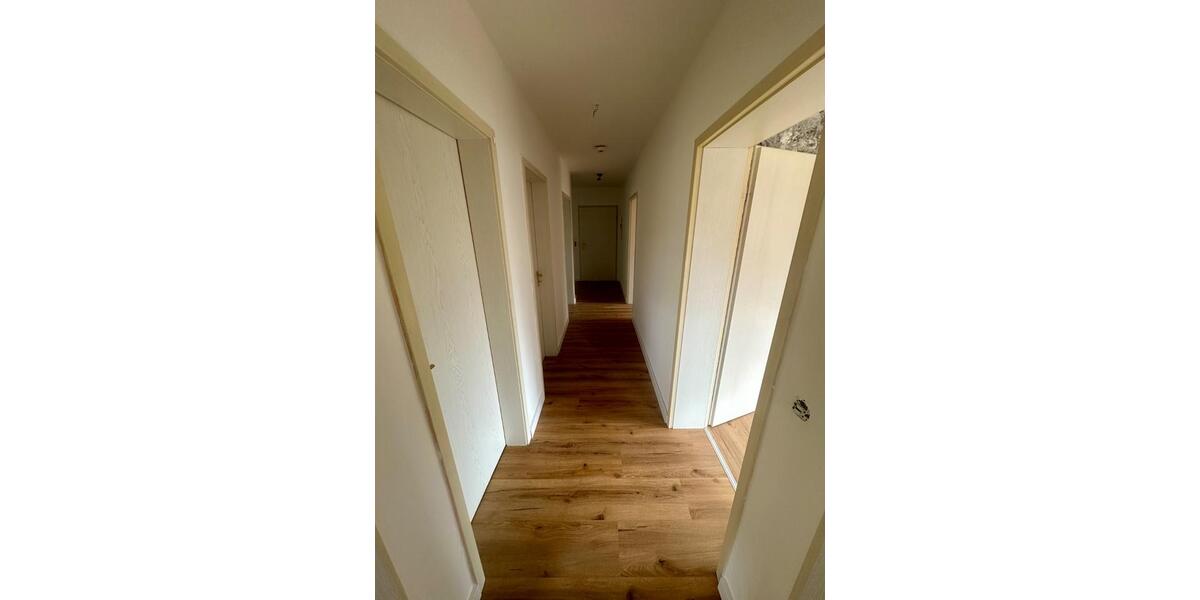 Etagenwohnung Weitramsdorf - 3 Zimmer, 77 m&sup2;, 710&euro; | Angebot:25406693