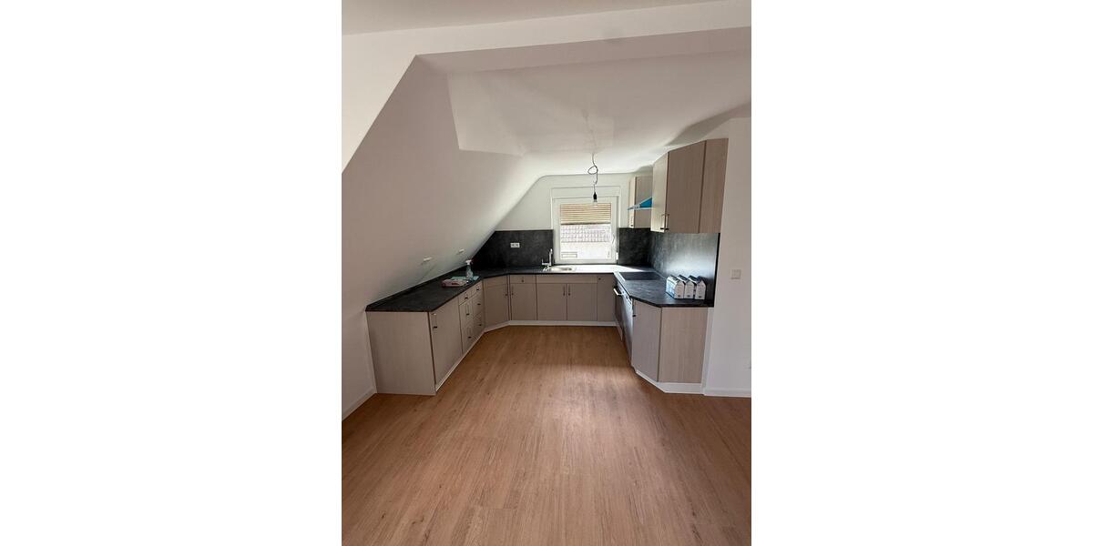 Maisonettenwohnung Neckarsulm - 4 Zimmer, 105 m&sup2;, 1.300&euro; | Angebot:26503217