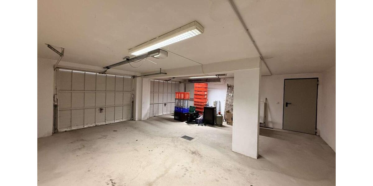 Maisonettenwohnung Bad Pyrmont - 4 Zimmer, 165 m&sup2;, 1.150&euro; | Angebot:26267973