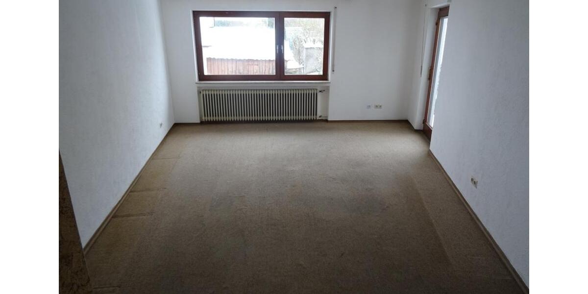 Etagenwohnung Rosenfeld - 3.5 Zimmer, 98 m&sup2;, 750&euro; | Angebot:23830718
