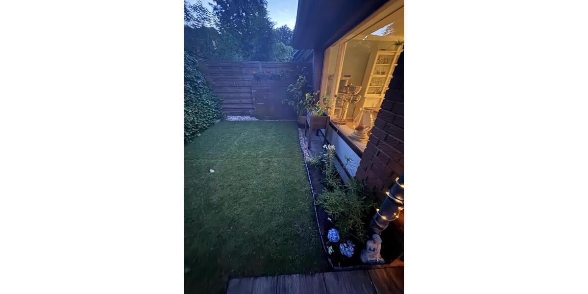 Reihenhaus Buchholz in der Nordheide - 5 Zimmer, 92 m&sup2;, 1.250&euro; | Angebot:25980746