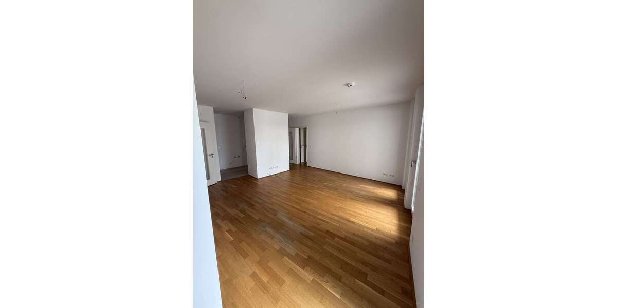 Etagenwohnung Berlin Mitte - 4 Zimmer, 103 m&sup2;, 2.152&euro; | Angebot:27070214