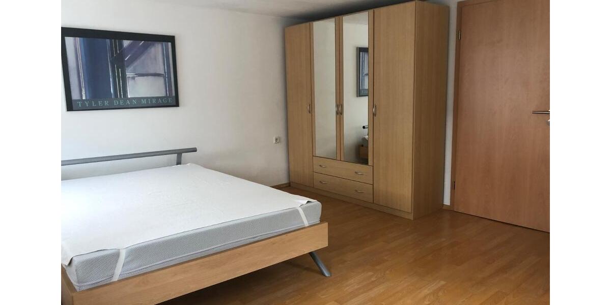 Wohnen auf Zeit Dingolfing - 1 Zimmer, 16 m&sup2;, 380&euro; | Angebot:26170452