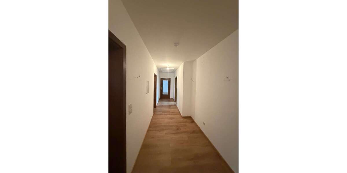 Etagenwohnung Puchheim - 4 Zimmer, 144 m&sup2;, 2.360&euro; | Angebot:27451397