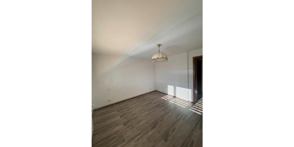 Mehrfamilienhaus, Wohnhaus Wutöschingen - 3 Zimmer, 80 m&sup2;, 1.100&euro; | Angebot:25928654