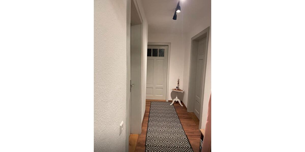 Dachgeschoßwohnung Lamerdingen - 3 Zimmer, 70 m&sup2;, 750&euro; | Angebot:25516180