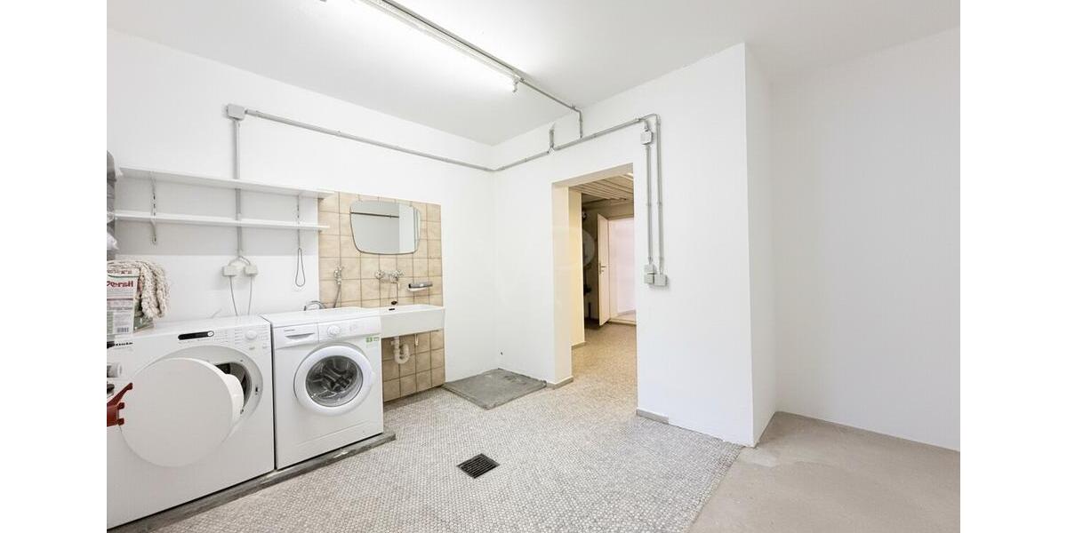 Maisonettenwohnung Ispringen - 5 Zimmer, 212 m&sup2;, 1.800&euro; | Angebot:24770668