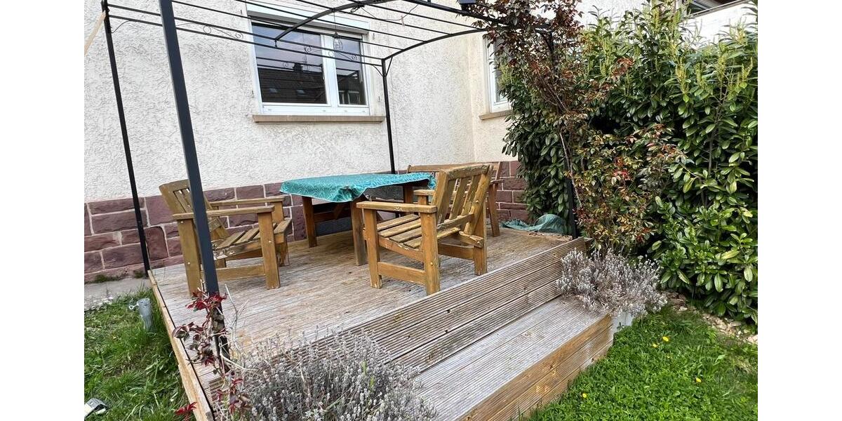 Etagenwohnung Pforzheim Eutingen - 3 Zimmer, 80 m&sup2;, 650&euro; | Angebot:25980516