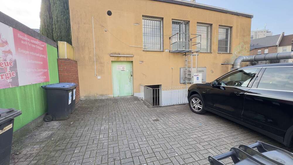 Top-Gewerbefläche in Marl-Hüls – 655 m² Verkaufs-, Büro- & Lagerfläche mit Parkplätzen - Gewerbeobjekt Marl Hüls-Süd | Angebot:26762283
