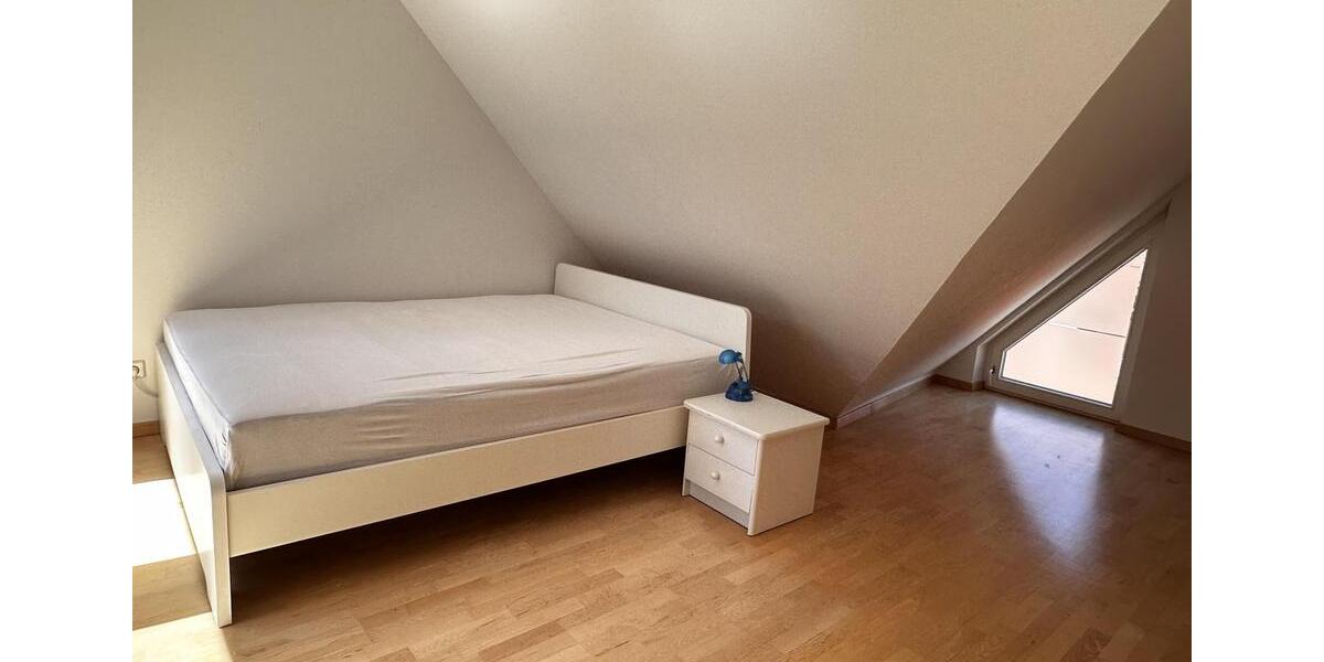 Maisonettenwohnung Villingen-Schwenningen Schwenningen - 4 Zimmer, 120 m&sup2;, 1.180&euro; | Angebot:26462756