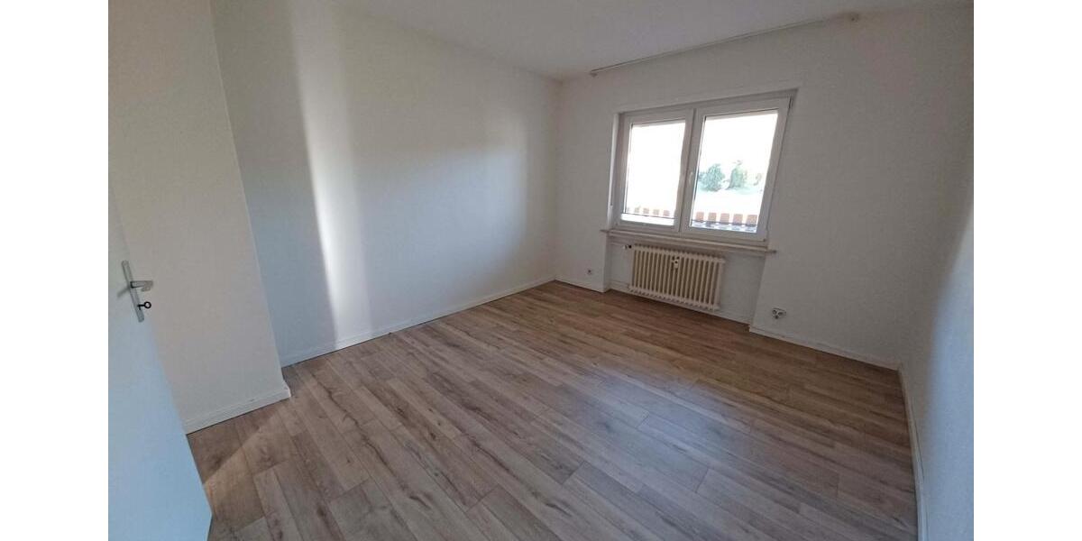 Etagenwohnung Hauneck - 2 Zimmer, 104 m&sup2;, 676&euro; | Angebot:26447849