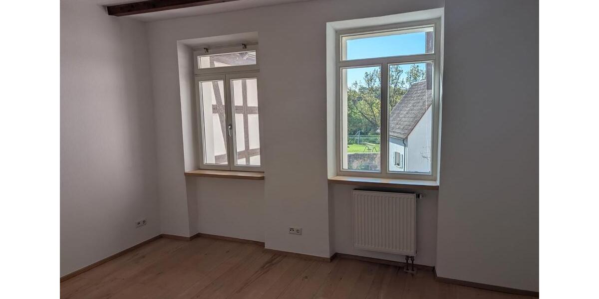 Etagenwohnung Großbottwar - 2 Zimmer, 64 m&sup2;, 750&euro; | Angebot:26619557