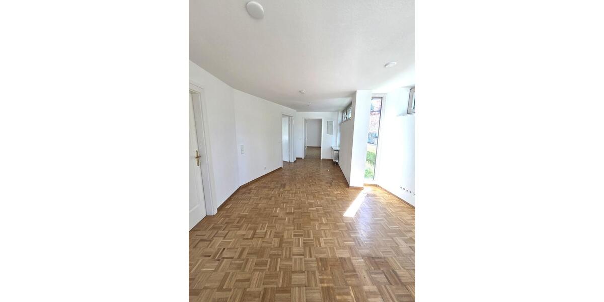 Erdgeschoßwohnung Filderstadt - 2 Zimmer, 96 m&sup2;, 988&euro; | Angebot:26705713