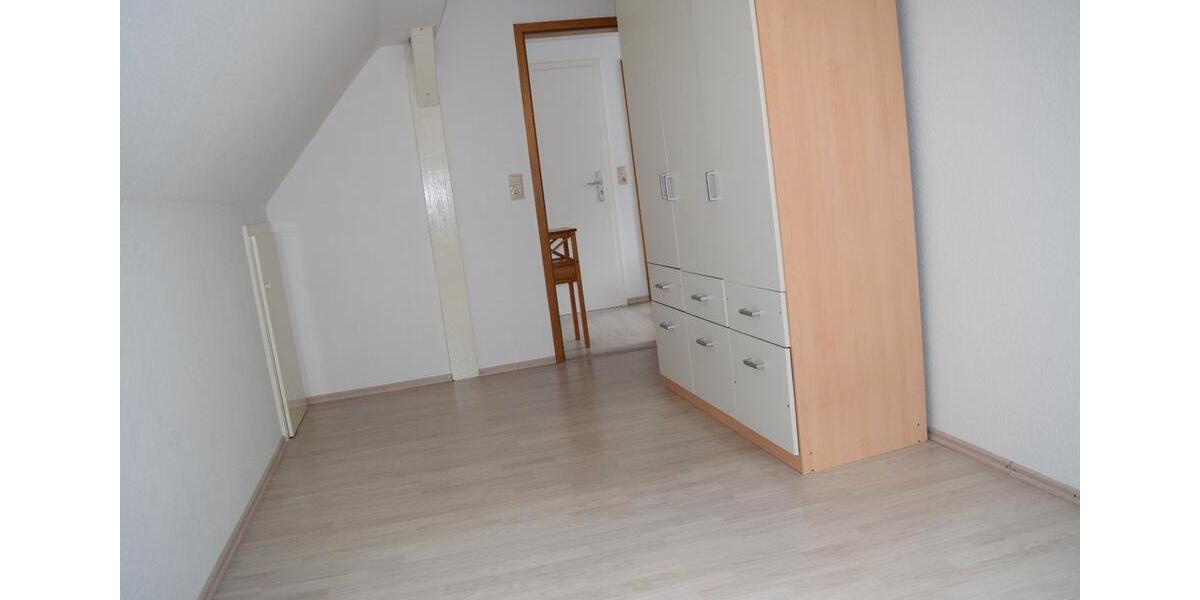 Dachgeschoßwohnung Schlitz - 1 Zimmer, 43 m&sup2;, 495&euro; | Angebot:25991874