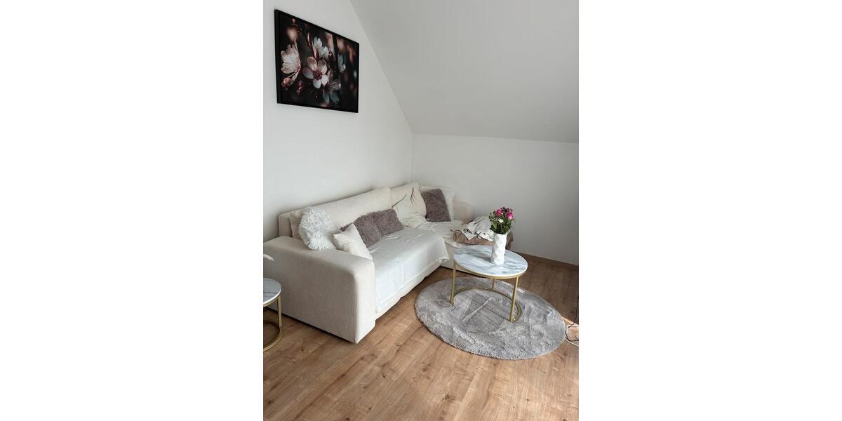 Dachgeschoßwohnung Vohburg an der Donau - 3 Zimmer, 64 m&sup2;, 1.200&euro; | Angebot:25416858