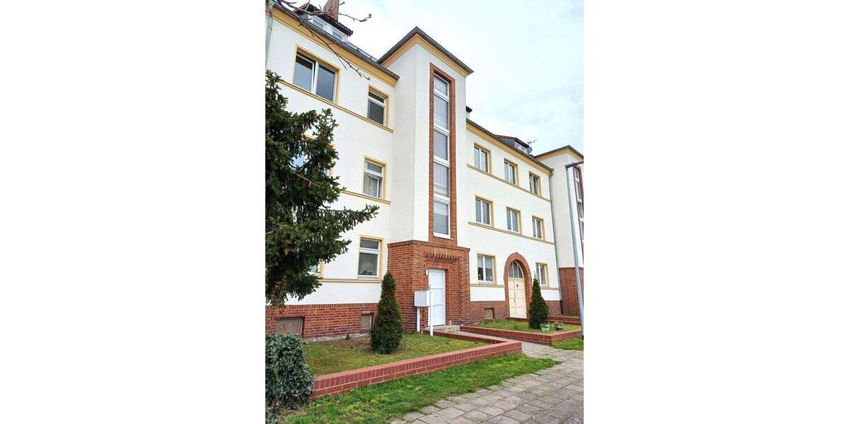 Etagenwohnung Rathenow Nordsiedlung - 2 Zimmer, 58 m&sup2;, 525&euro; | Angebot:25699632