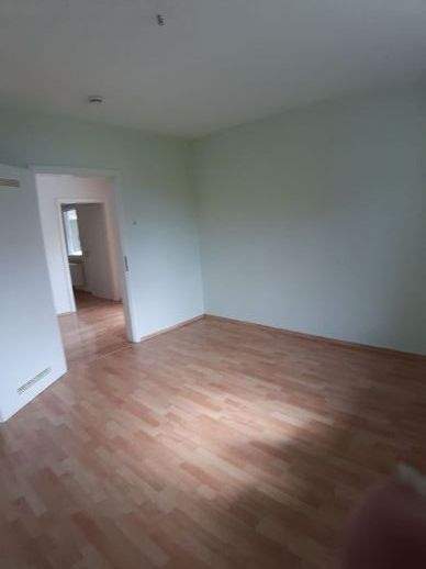 Etagenwohnung Erlangen Dechsendorf - 3 Zimmer, 66 m&sup2;, 650&euro; | Angebot:24357015