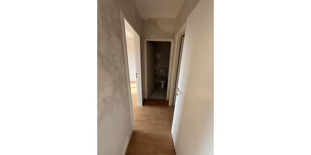 Wohnung mit Loggia und Weitblick ins Grüne. Neunkirchen, Am Wäldchen 6 2 zimmer