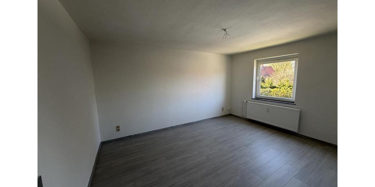 Etagenwohnung Salzgitter Ortschaft Ost - 3 Zimmer, 55 m&sup2;, 384&euro; | Angebot:26291435