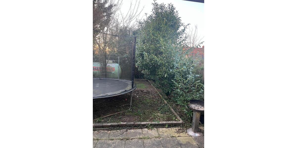 Reihenhaus Kleinlangheim - 5 Zimmer, 147 m&sup2;, 1.250&euro; | Angebot:25086117