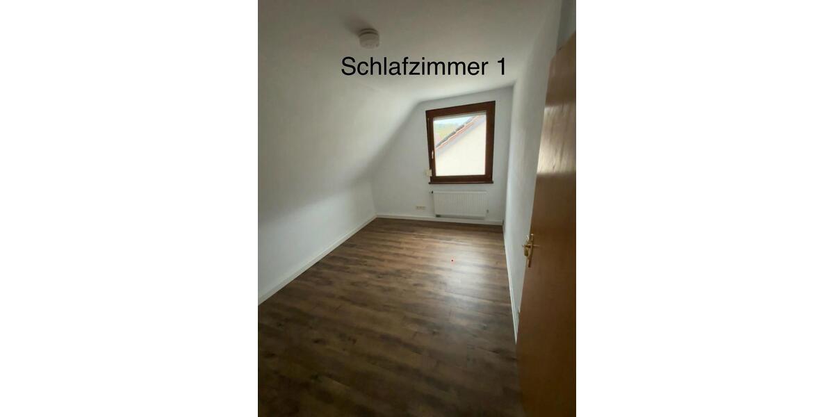 4 Zimmer Dachgeschosswohnung in Bissingen an der Teck 4 zimmer