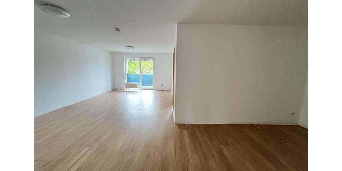 Etagenwohnung Halberstadt - 3 Zimmer, 91 m&sup2;, 499&euro; | Angebot:26675303