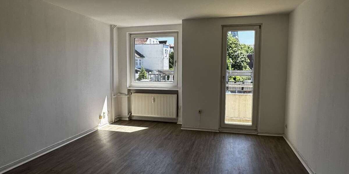 Etagenwohnung Lübeck Innenstadt - 3 Zimmer, 71 m&sup2;, 735&euro; | Angebot:26757323