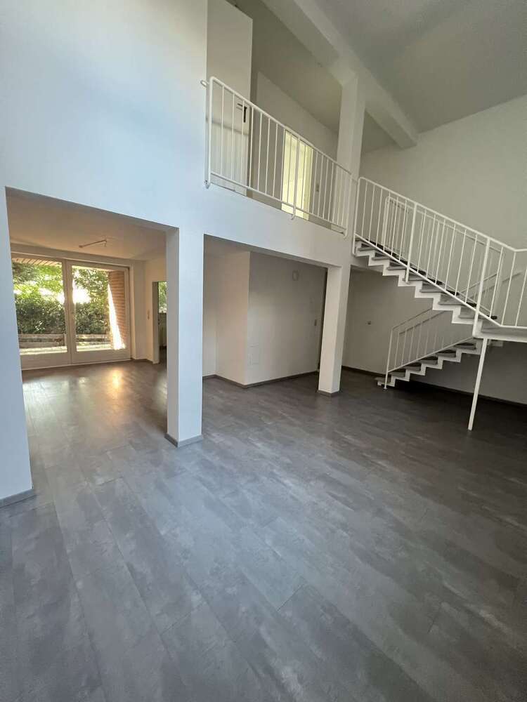 Wohnung zum Mieten in Wolfsburg 1.120,98 € 106.76 m²